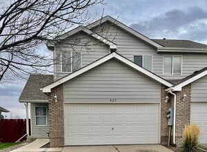 Building Photo - 427 Lilac Ave