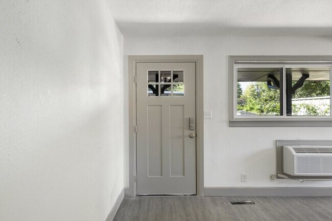 Foto del edificio - 1132 S Rockford Ave