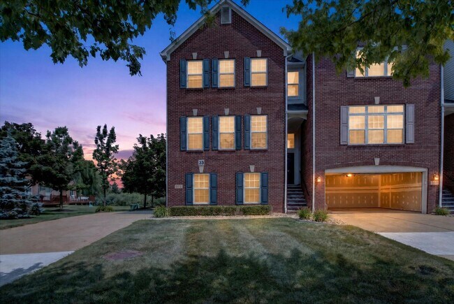 Foto del edificio - 379 Cherry Orchard Rd