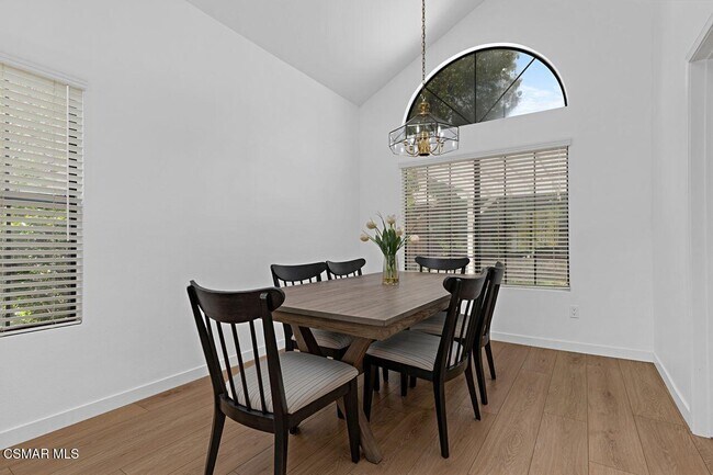 Building Photo - 4139 Lost Springs Dr