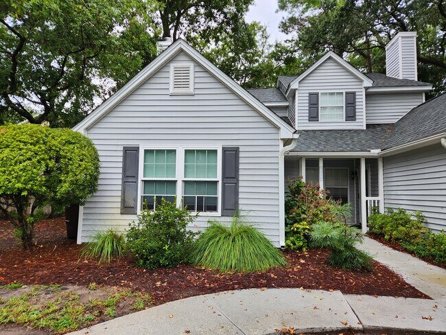 Building Photo - 1366 Cassidy Ct