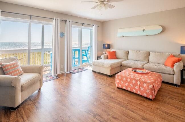 Photo - Seaview D @ 714 Carolina Beach Ave. N Apartment