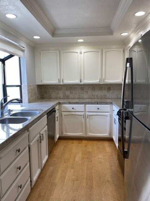 Gourmet kitchen - 1160 Pine St