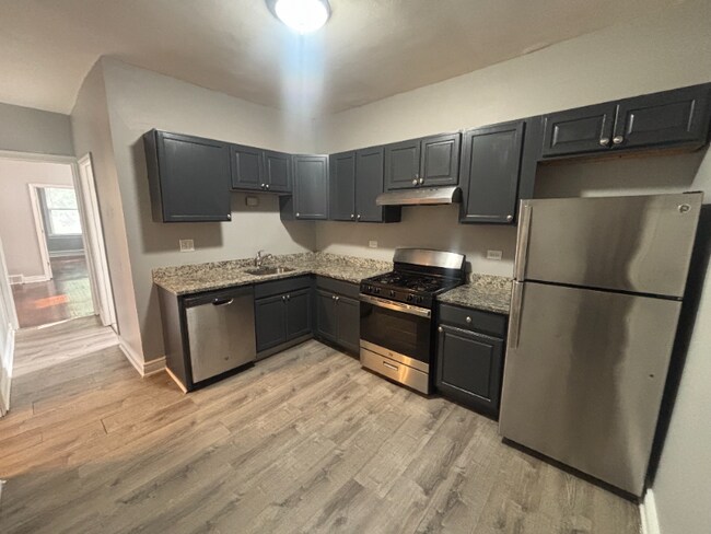 Building Photo - 7632 S Drexel Ave