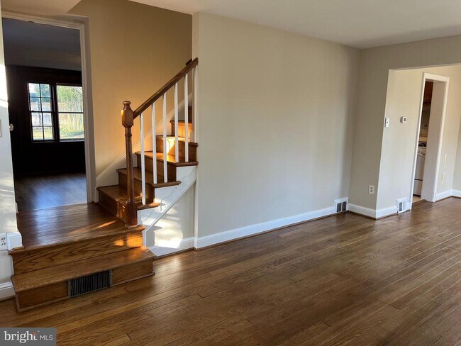 Building Photo - 5207 27th St N