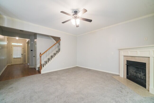 Building Photo - 115 Kingland St