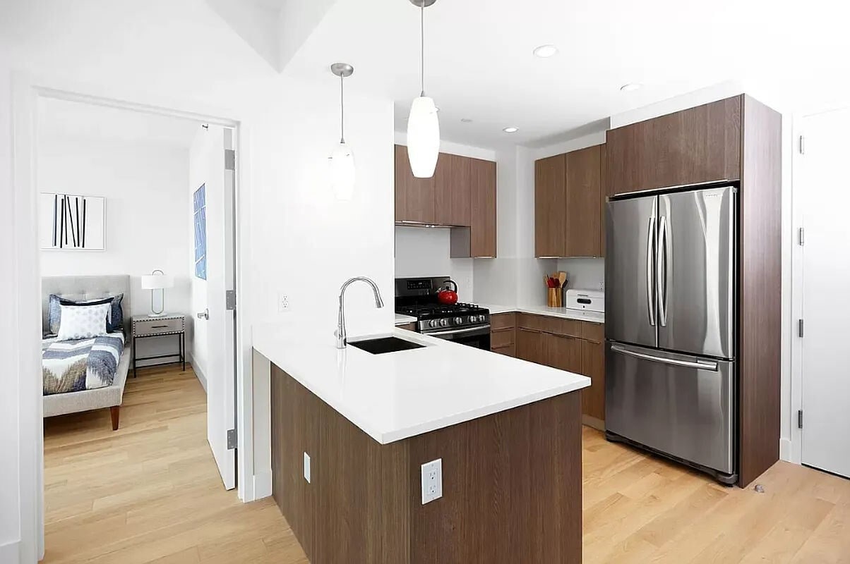 Primary Photo - 41-22 24th St