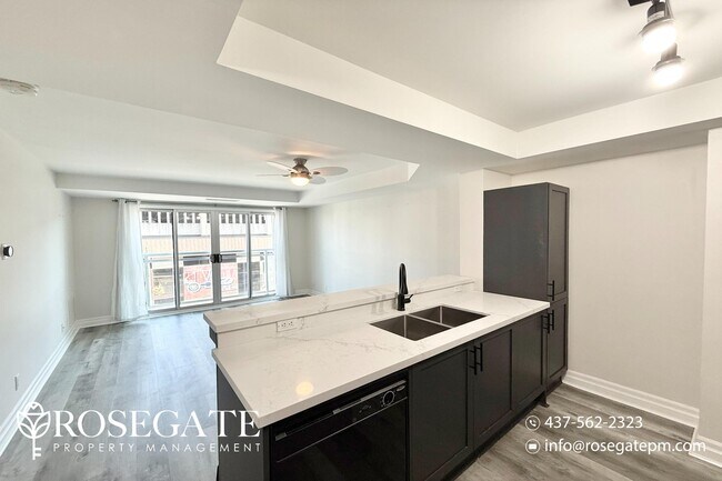 Building Photo - Stylish 1+Den Condo in the Heart of Oshawa...