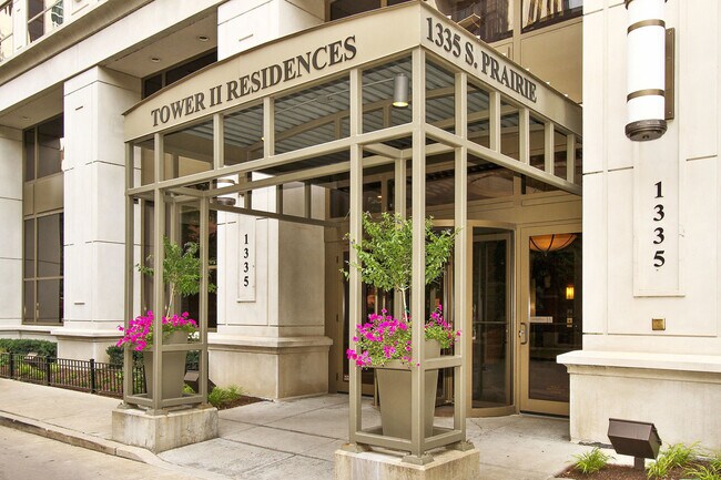 Foto del edificio - 1335 S Prairie Ave