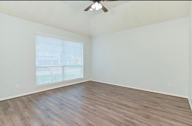 Foto del edificio - 13814 Bink Ct