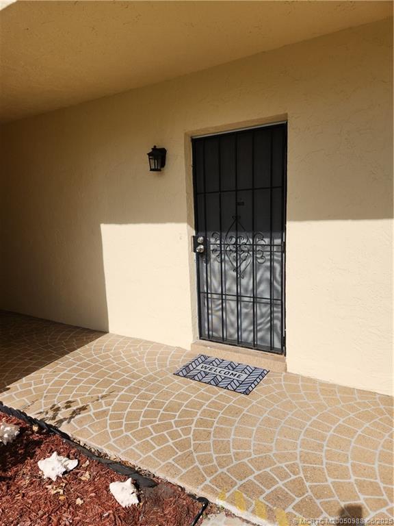 Building Photo - 2050 Oleander Blvd