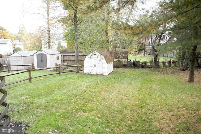 Foto del edificio - 7970 Millstream Ct