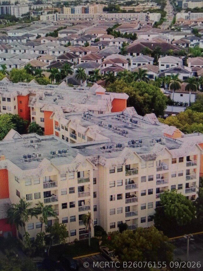 Building Photo - 8160 Geneva Ct