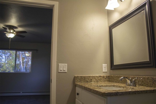 Foto del edificio - 2329 Sunny Brook Dr