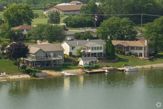 One of the biggest perks of living in Lindenhurst is the abundance of lakes.