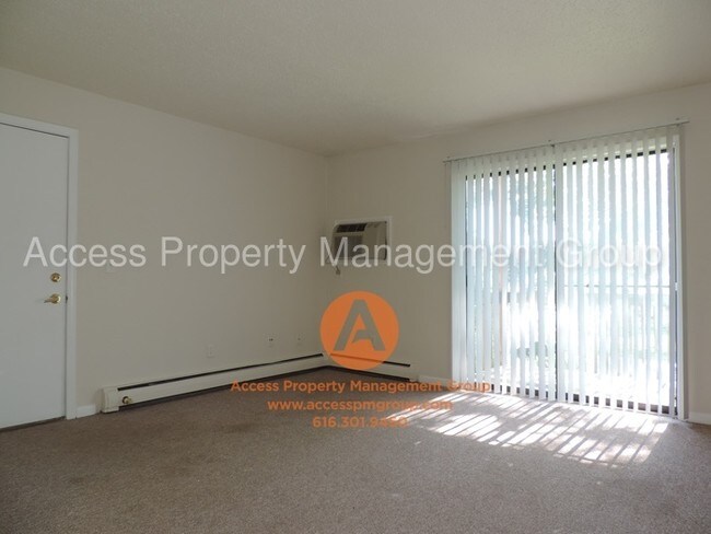 Building Photo - 10000 S Westnedge Ave