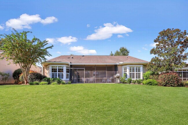 Building Photo - 5 Lacebark Ln