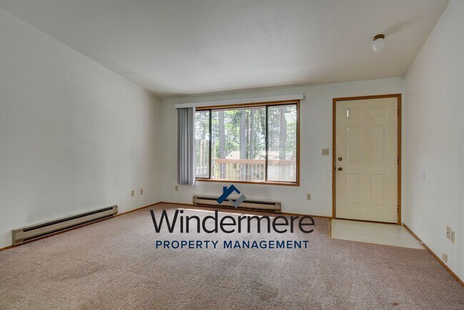 Building Photo - 1505: 4156 Cabrini Ct
