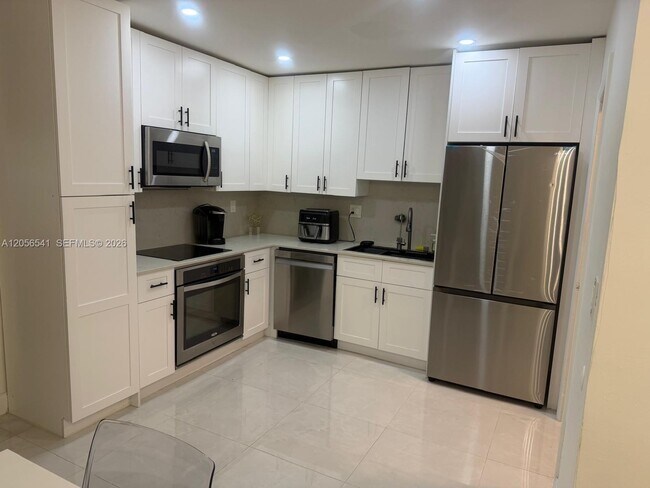 Foto del edificio - 12811 SW 43rd Dr