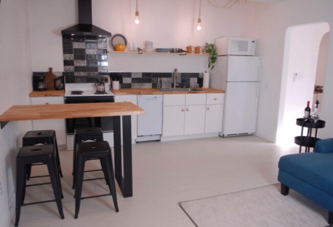 Foto del edificio - 617 E Krall St