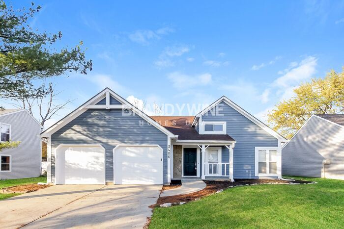 Primary Photo - Elevate Your Lifestyle! 3BED 2BATH – Tour ...