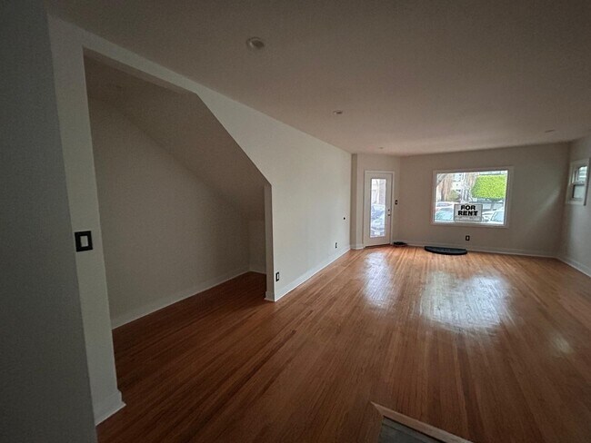 Foto del edificio - 958 2nd St