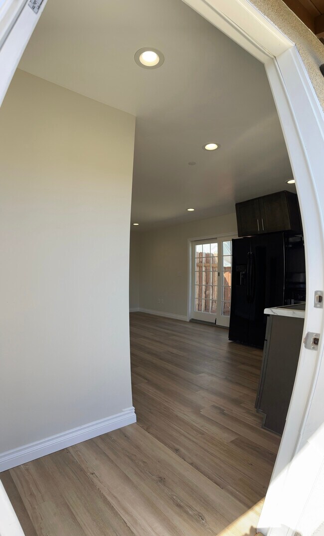 Building Photo - 4340 Dapper Ct