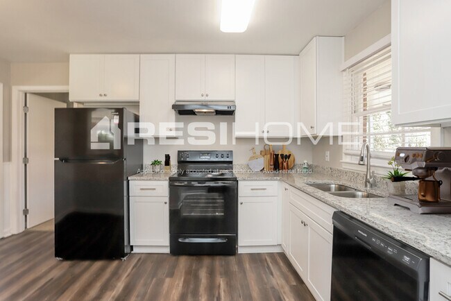Foto del edificio - 6324 Highview Rd