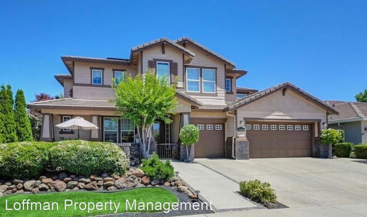 Primary Photo - 5 br, 4 bath House - 6096 Great Basin Drive