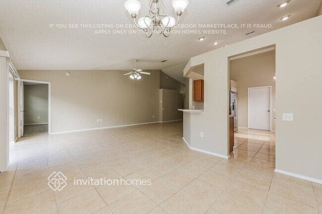 Foto del edificio - 26821 Roseann Pl