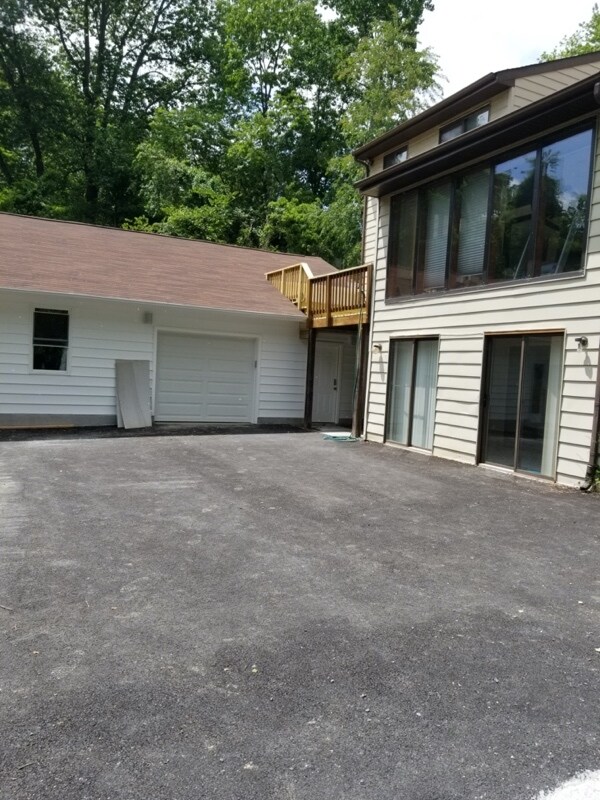 Building Photo - 7612 Carteret Rd