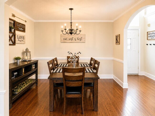 Building Photo - 11652 Belle Manor Dr