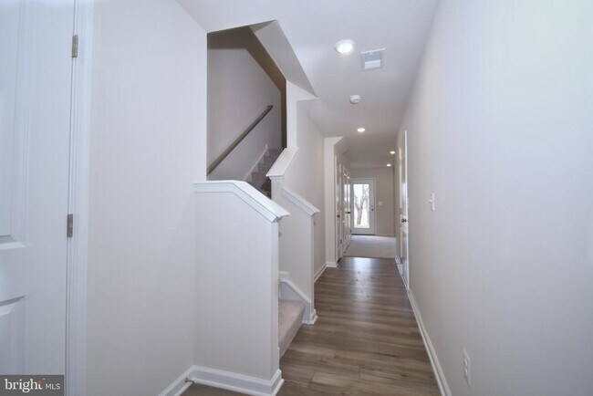 Foto del edificio - 99 Gray Silver Rd