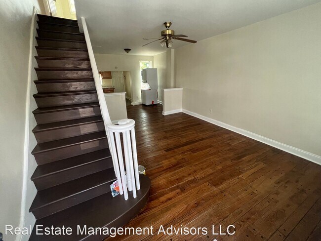 Foto del edificio - 2 br, 1 bath House - 302 Clayton Street