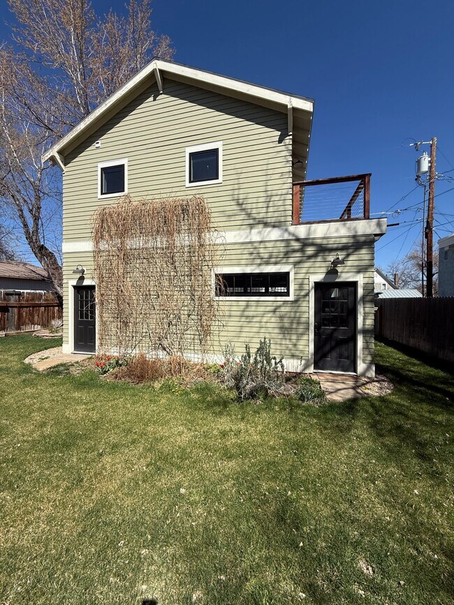 Foto del edificio - 425 S Yellowstone St