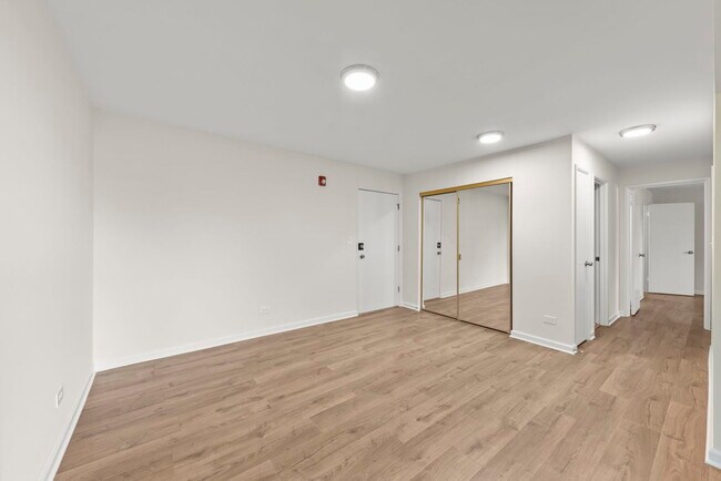 Foto del edificio - 1206 E Fairview St