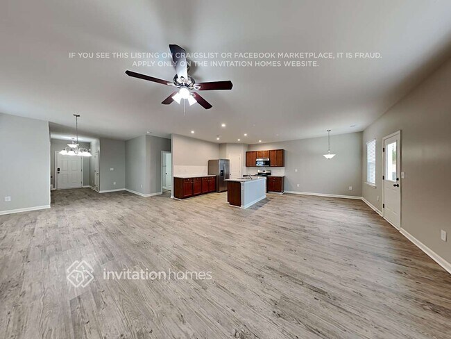 Foto del edificio - 276 Paulownia Cir