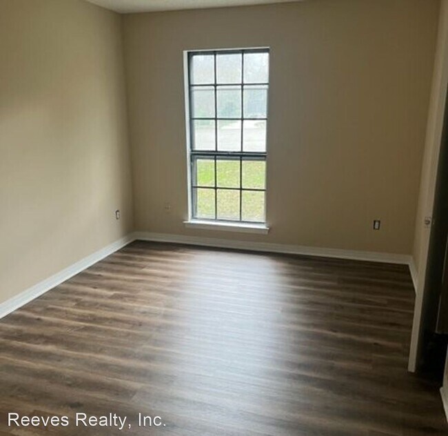 Building Photo - 3 br, 2 bath House - 5063 Camelot Dr