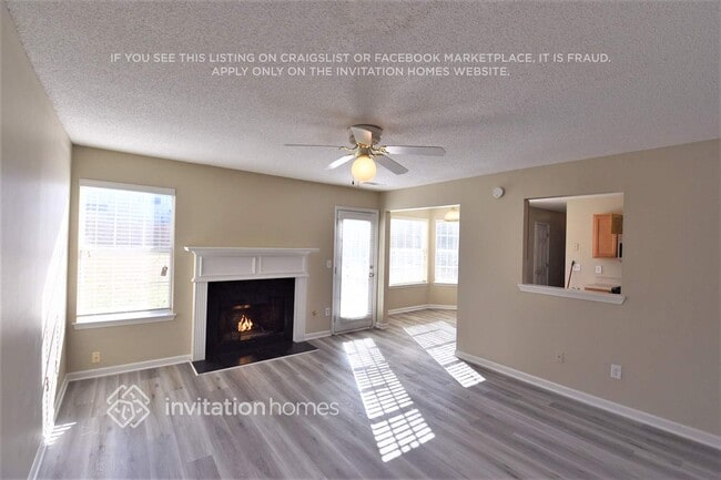 Foto del edificio - 3563 Creekview Dr