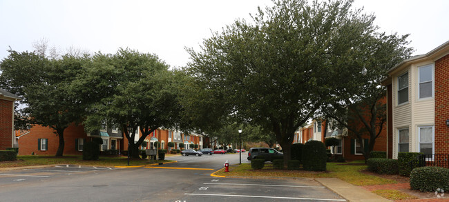 Building Photo - Bay Quarters Condominiums