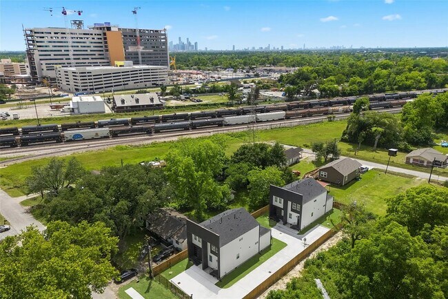 Foto del edificio - 6103 Shotwell St