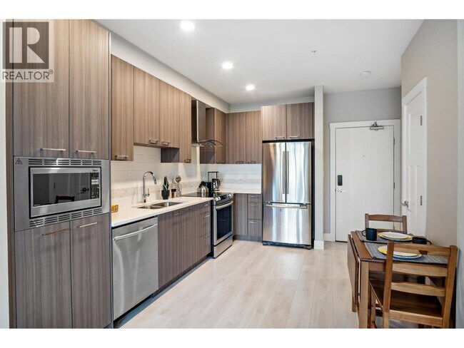 Building Photo - 4690 Hawk Ln