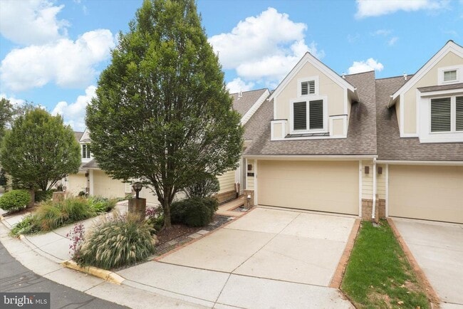 Foto del edificio - 2058 Beacon Heights Dr