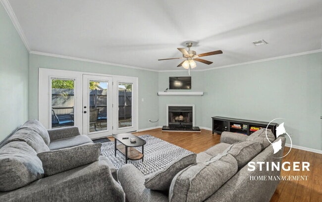 Building Photo - 20 Battery Ln