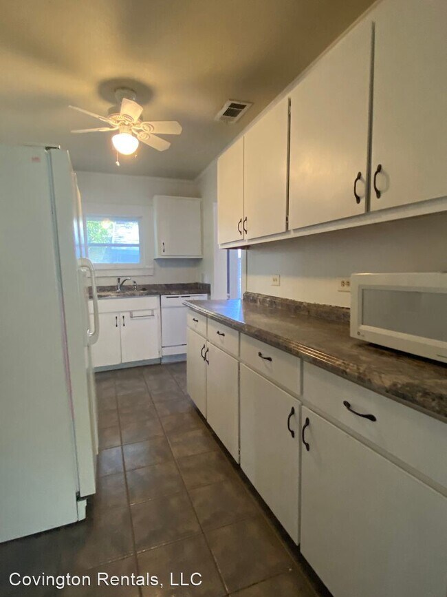 Building Photo - 2 br, 2 bath House - 133 E 13th Ave