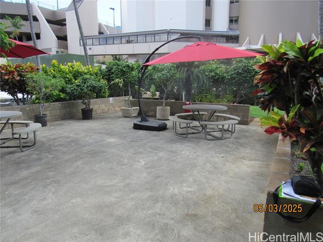 Foto del edificio - 2525 Date St