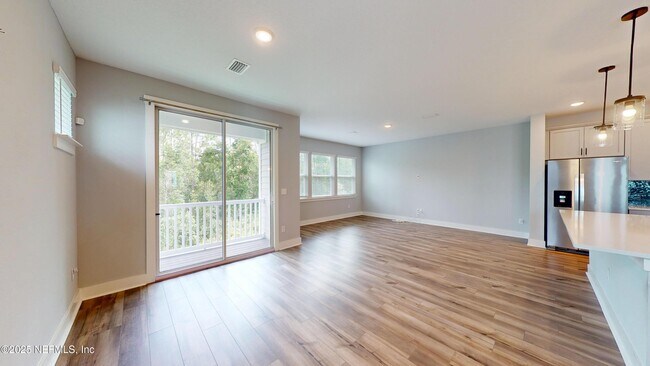 Building Photo - 9921 Element Rd