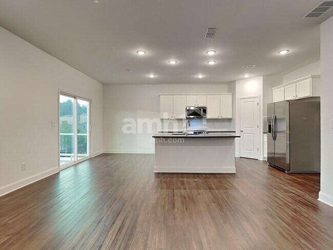 Foto del edificio - 1401 Alcovy Rd SE