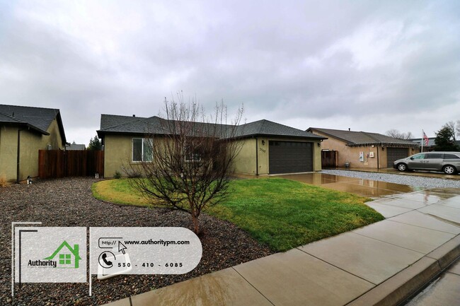 Foto del edificio - 3550 Cazadero way, Central heat and Air, W...
