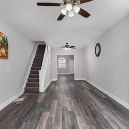 Foto del edificio - 428 N Lakewood Ave